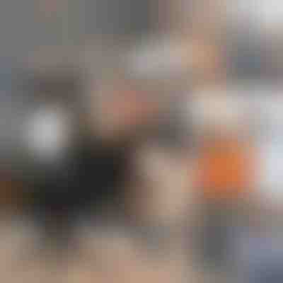 Self Studio | STUDISTAND